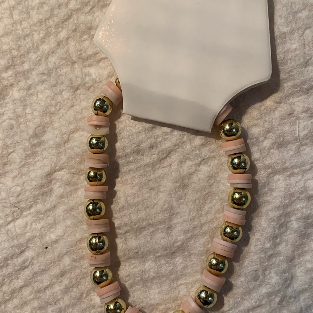 Elegant Pink and Gold Beaded bracelet